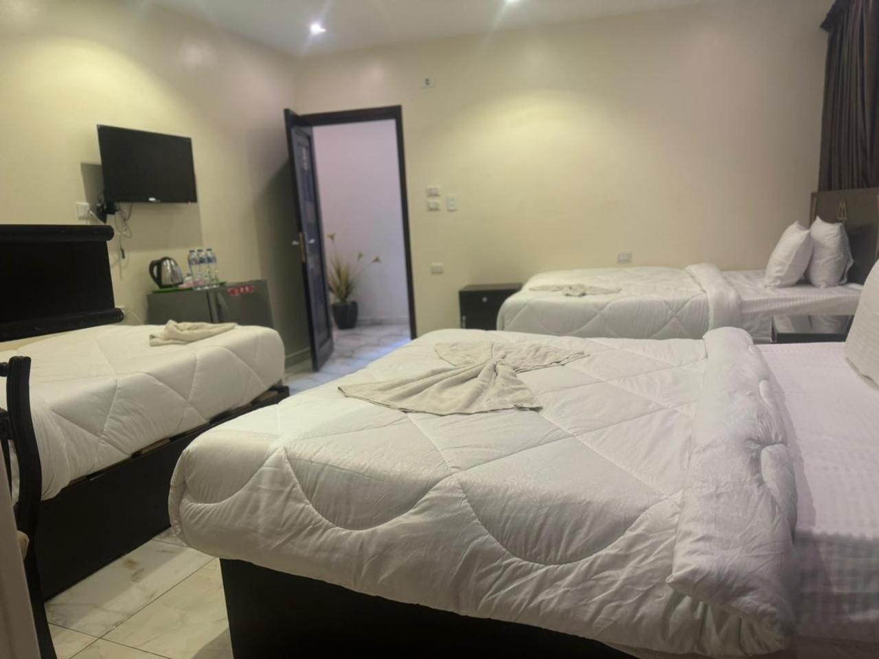City Pyramids Inn Kafret el-Gabal Eksteriør bilde